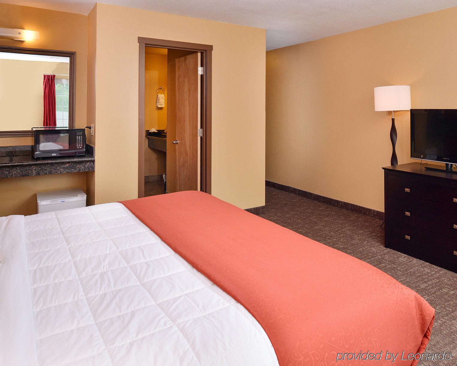 Aloha Inn & Suites מראה חיצוני תמונה